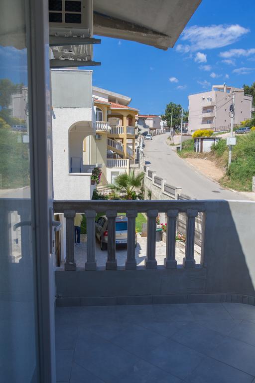 Apartments Miki Bar Exterior foto